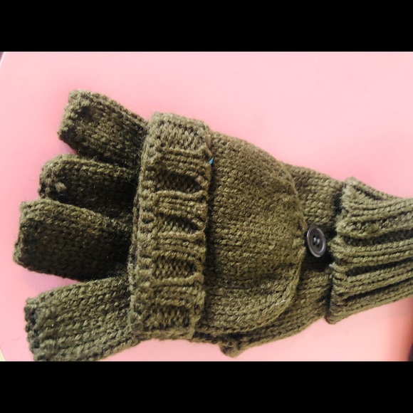 K Dark Green Winter Gloves Size Small - Picture 3 of 6